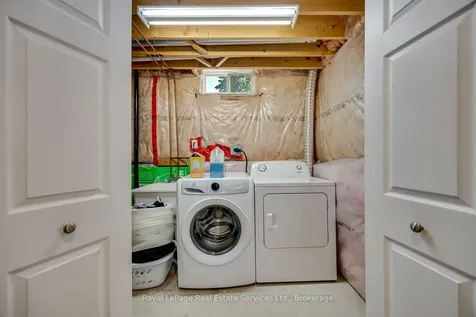5636 Emma Drive Burlington ON L7L 6W7