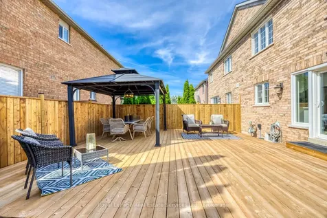 5636 Emma Drive Burlington ON L7L 6W7