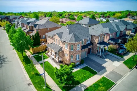 5636 Emma Drive Burlington ON L7L 6W7