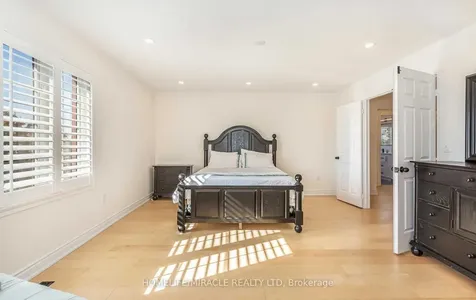 1 Pali Drive Brampton ON L6P 1G3