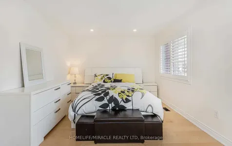 1 Pali Drive Brampton ON L6P 1G3