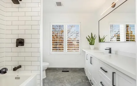 1 Pali Drive Brampton ON L6P 1G3