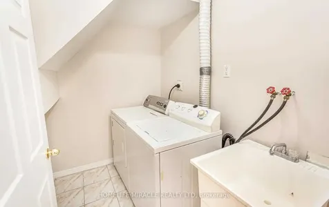 1 Pali Drive Brampton ON L6P 1G3