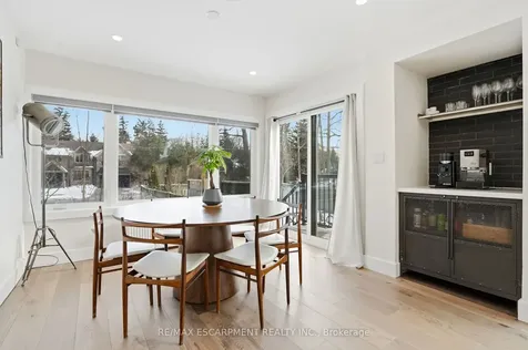 29 Pinewood Trail Mississauga ON L5G 2L2