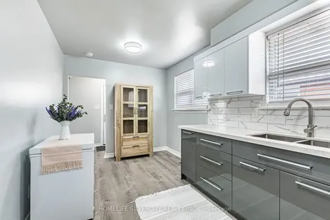19 Garfield Crescent Brampton ON L6V 1V7