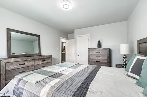 19 Garfield Crescent Brampton ON L6V 1V7
