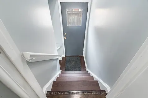 19 Garfield Crescent Brampton ON L6V 1V7