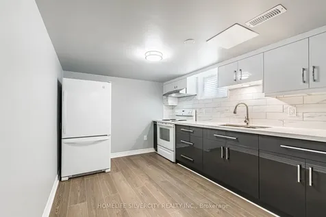 19 Garfield Crescent Brampton ON L6V 1V7