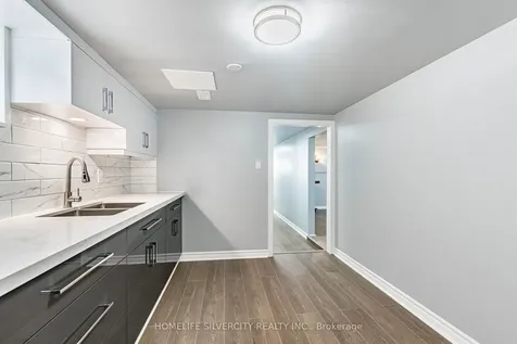 19 Garfield Crescent Brampton ON L6V 1V7