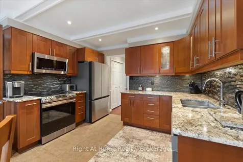 437 Shoreacres Road Burlington ON L7L 5N2