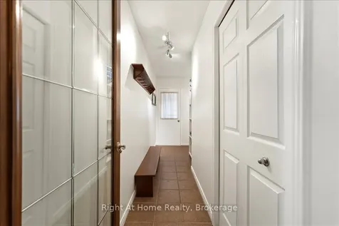 437 Shoreacres Road Burlington ON L7L 5N2