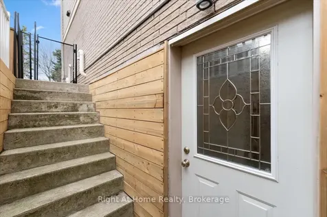 437 Shoreacres Road Burlington ON L7L 5N2