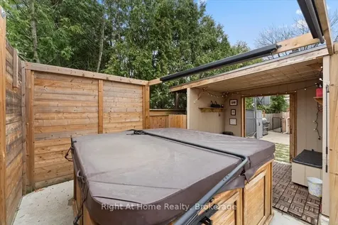 437 Shoreacres Road Burlington ON L7L 5N2