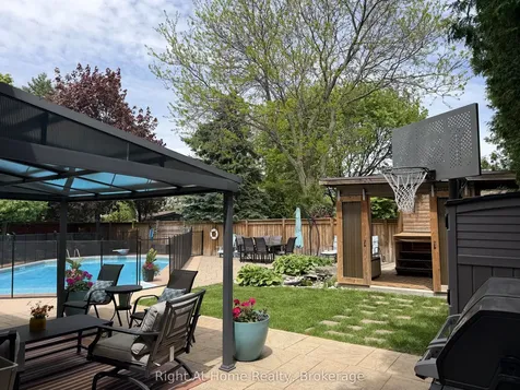 437 Shoreacres Road Burlington ON L7L 5N2