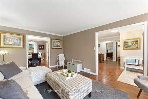 437 Shoreacres Road Burlington ON L7L 5N2