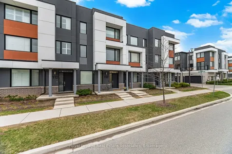110 Huguenot Road Oakville ON L6H 0J6