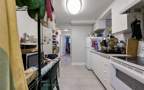 226 Bicknell Avenue Toronto ON M6M 4G9
