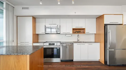 5 Valhalla Inn Road Toronto ON M9B 0B1