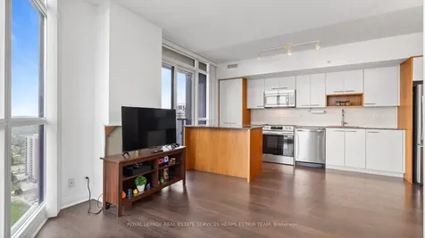 5 Valhalla Inn Road Toronto ON M9B 0B1