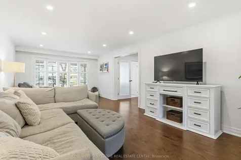 42 Neilor Crescent Toronto ON M9C 1K6