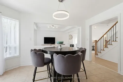 5398 Langford Road Burlington ON L7L 7M6