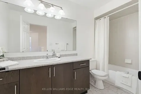 5398 Langford Road Burlington ON L7L 7M6