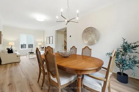 7226 Lowville Heights Mississauga ON L5N 8L3