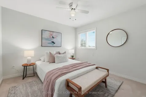 7226 Lowville Heights Mississauga ON L5N 8L3