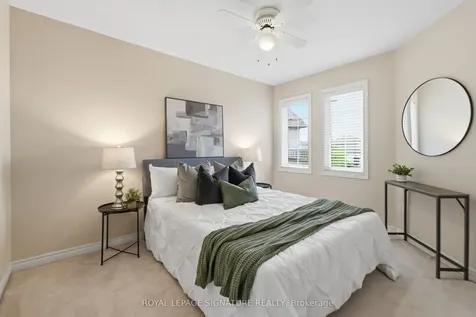 7226 Lowville Heights Mississauga ON L5N 8L3