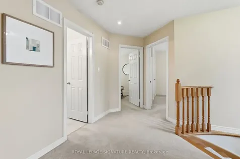 7226 Lowville Heights Mississauga ON L5N 8L3