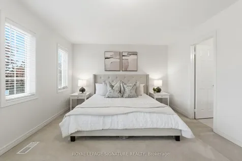 7226 Lowville Heights Mississauga ON L5N 8L3