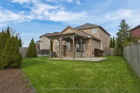 7226 Lowville Heights Mississauga ON L5N 8L3