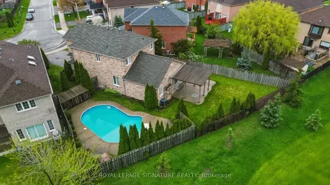 7226 Lowville Heights Mississauga ON L5N 8L3