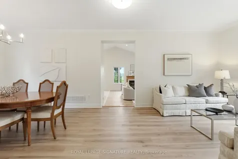 7226 Lowville Heights Mississauga ON L5N 8L3