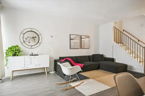 1230 Gripsholm Road Mississauga ON L4Y 2G9