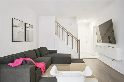 1230 Gripsholm Road Mississauga ON L4Y 2G9