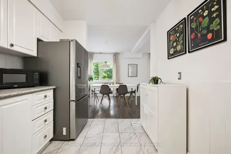 1230 Gripsholm Road Mississauga ON L4Y 2G9