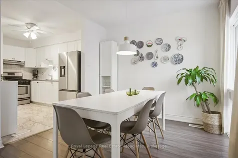 1230 Gripsholm Road Mississauga ON L4Y 2G9