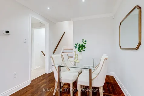 2376 Whaley Drive Mississauga ON L5B 2B5