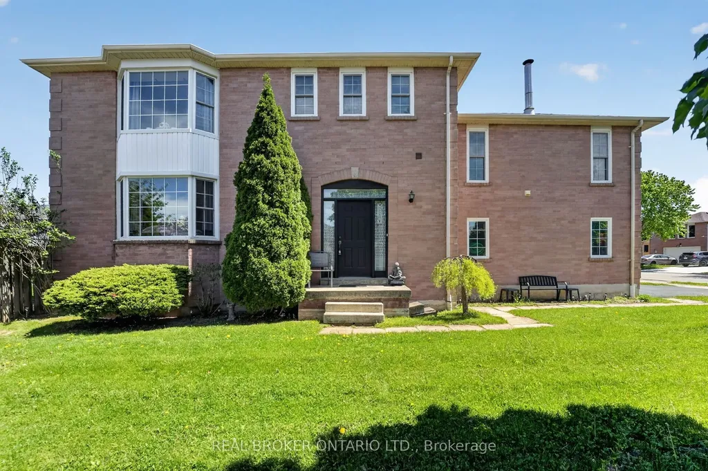 3202 Shadetree Drive Mississauga ON L5N 6P4