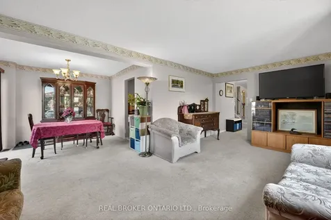 3202 Shadetree Drive Mississauga ON L5N 6P4