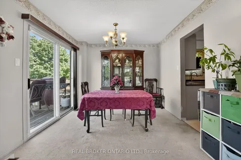3202 Shadetree Drive Mississauga ON L5N 6P4