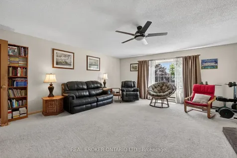 3202 Shadetree Drive Mississauga ON L5N 6P4