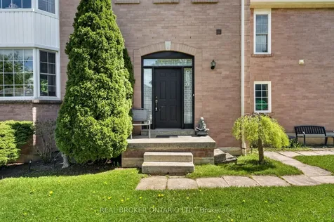 3202 Shadetree Drive Mississauga ON L5N 6P4
