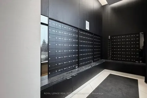4699 Glen Erin Drive Mississauga ON L5M 2E5