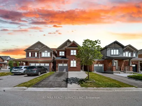 17 Leadenhall Road Brampton ON L7A 4G4