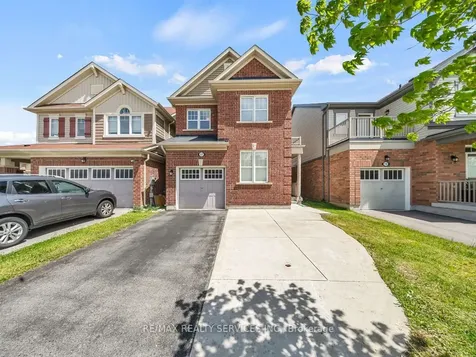 17 Leadenhall Road Brampton ON L7A 4G4