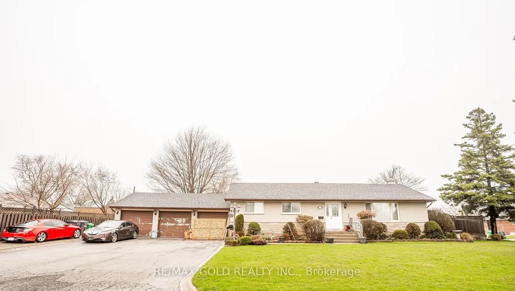 37 Carlyle Crescent Brampton ON L6W 2Y9
