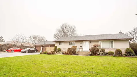 37 Carlyle Crescent Brampton ON L6W 2Y9