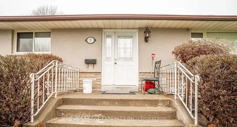 37 Carlyle Crescent Brampton ON L6W 2Y9